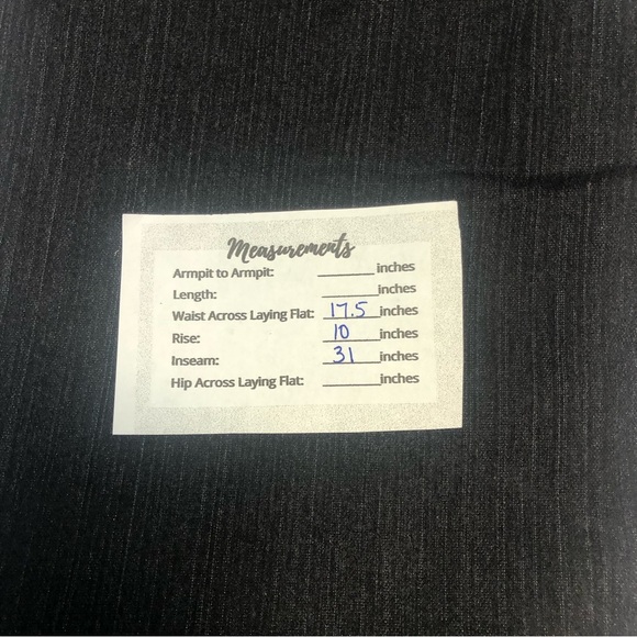 Calvin Klein Women’s Jeans Straight Leg Black Denim Back Pockets - Picture 5 of 7